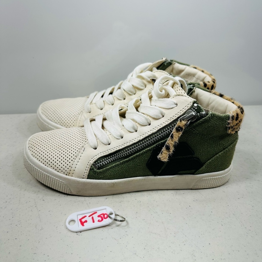 Dolce Vita Zonya High
Top Sneakers size 6